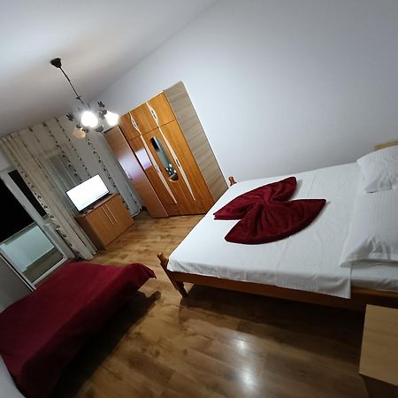 Apartament Nemira Szlanikfürdő Szoba fotó