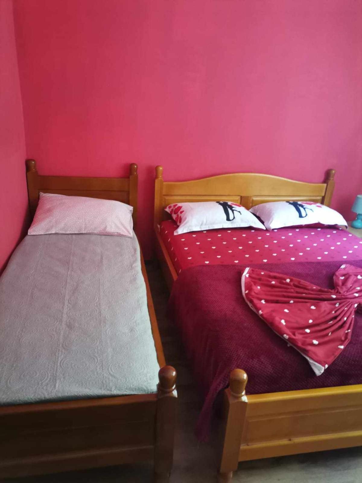 Apartament Nemira Szlanikfürdő Szoba fotó